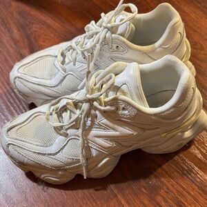New Balance 9060 Sneakers